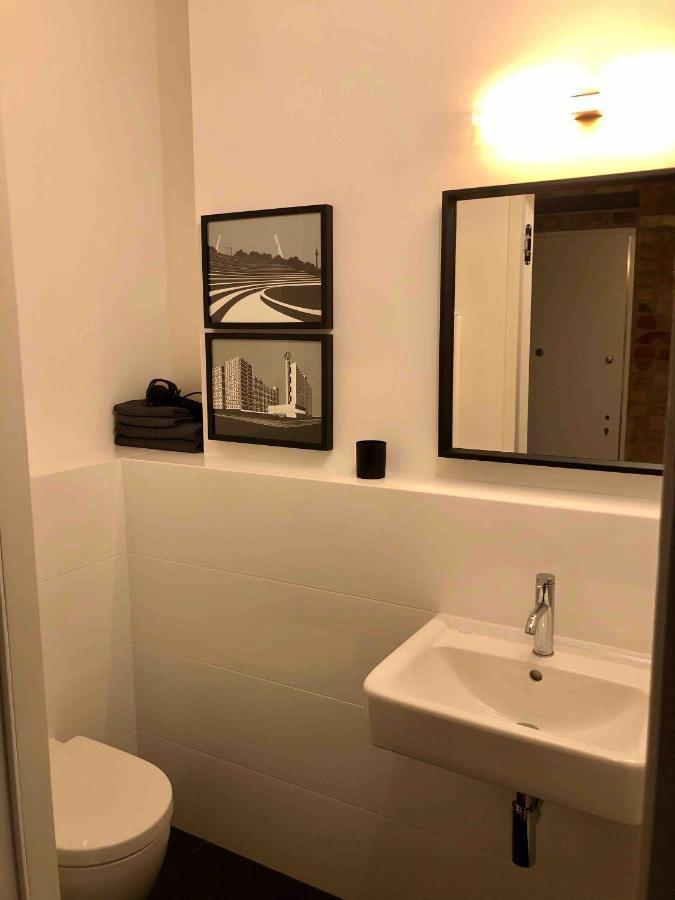 Stylisches Loft Mitten In Berlín Exteriér fotografie